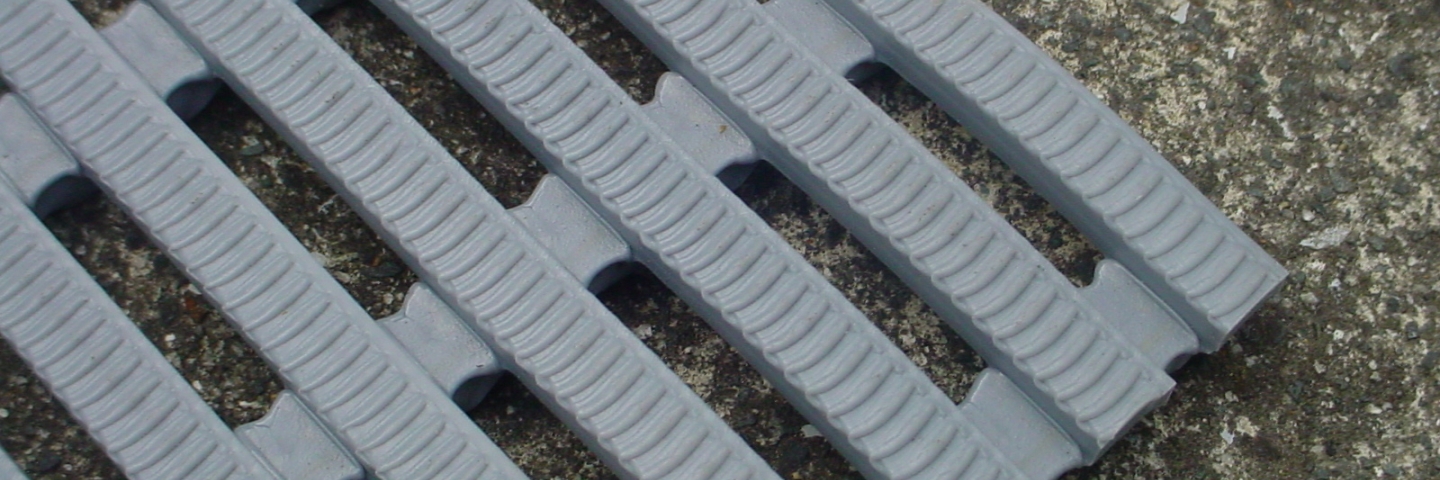 Outdoor work mat 