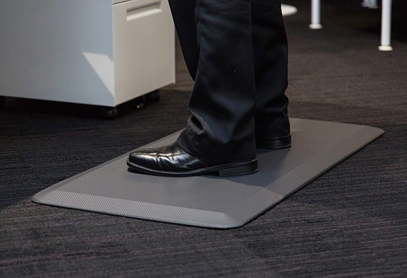 Enhance Stand Up Mat